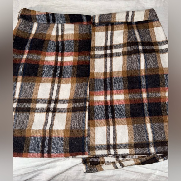 Plaid Wrap Skirt 1X - Picture 6 of 7